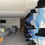 Pony Luxury Condo